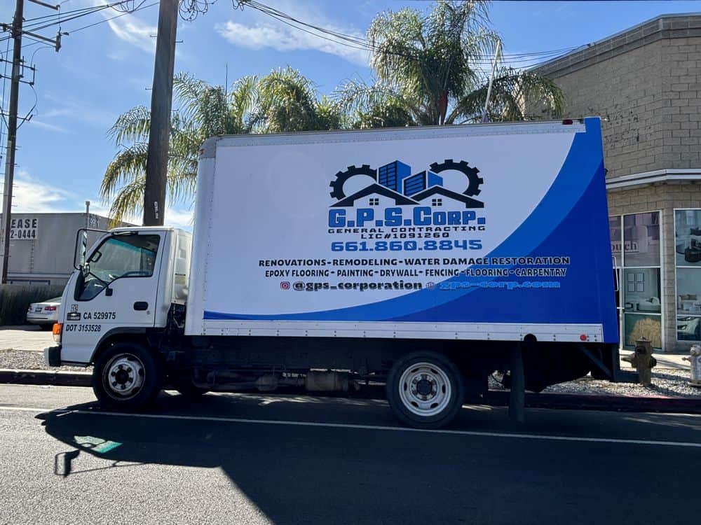 Local Construction Contracting Business Box Truck With A Partial Wrap From Los Wrapios
